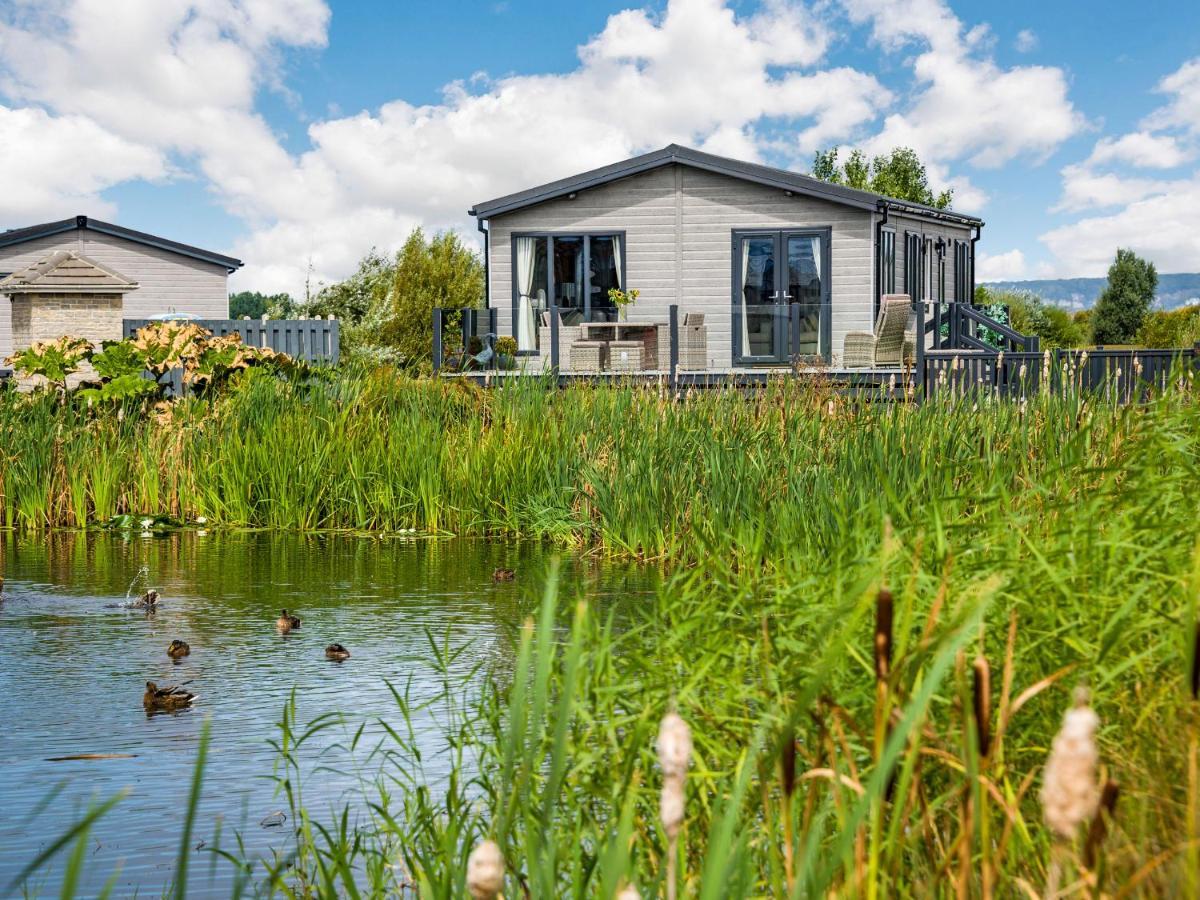 Number 8 Lakes View Villa Burnham-on-Sea Exterior photo