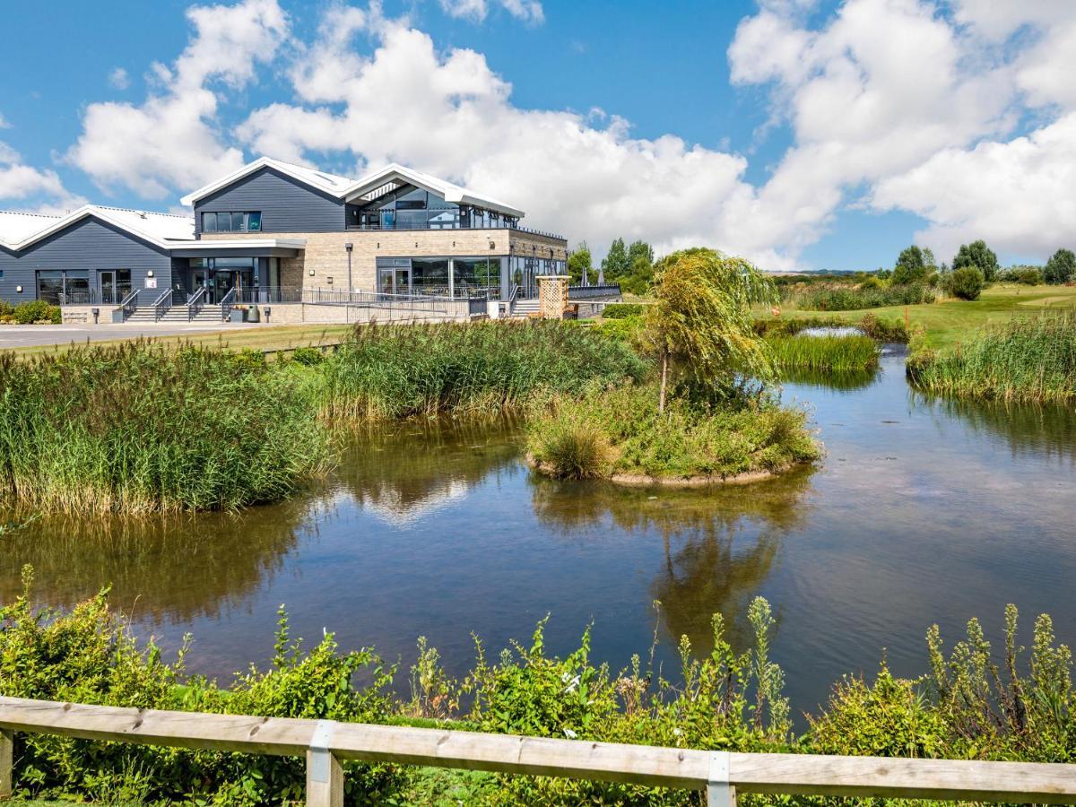 Number 8 Lakes View Villa Burnham-on-Sea Exterior photo